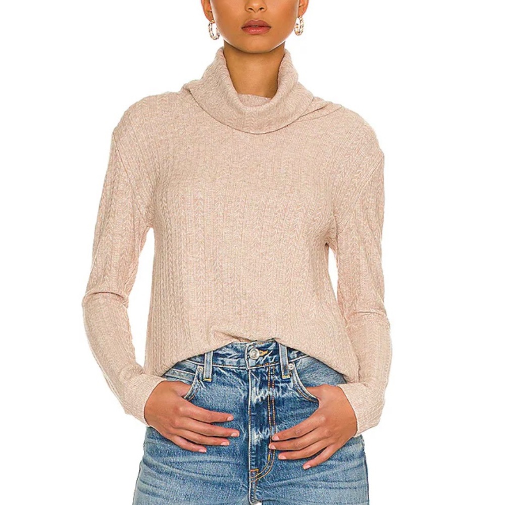 BB Dakota by Steve Madden Cowl My Bluff Top in Light Camel size medium